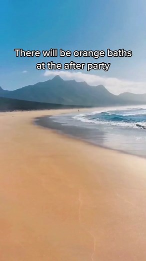 Capybara Pull Up: Bath Time, Memes, and More