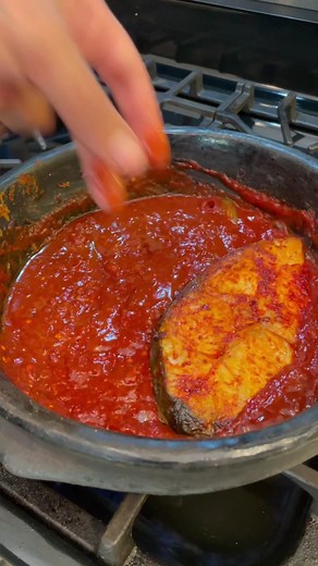 Authentic Yemeni Fish Recipe: Motafaya with Bisbas Adeni Sauce