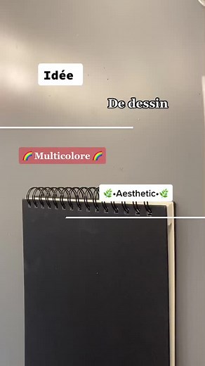 Idée de dessin multicolore aesthetic à essayer