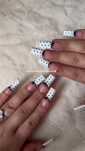Stylish Black and White Polka Dot Nail Art Ideas