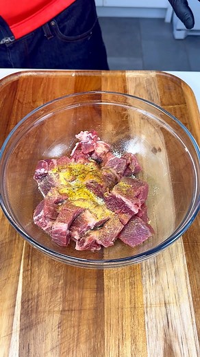 1.5M views · 5.6K reactions | I'll never cook steak another way, Full video on my page | Chef Lorenzo's Suburban Chaos | Facebook