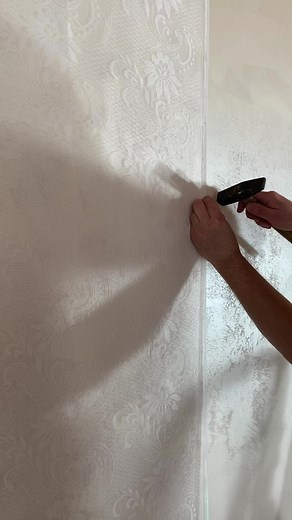 Decorative Stencil Painting Techniques for Your Walls