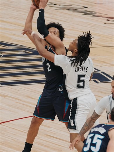 the art of defense #spurs #nba #stephoncastle | Basketball Defense