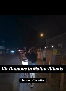 Avoid this area by Enzo Chicken they working tonight.. What’s going on in the QC🤔👀 | Vic Damone