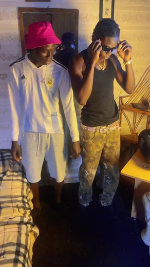 Sexy_gang (@s.g4ng)’s videos with som original - Sexy_gang