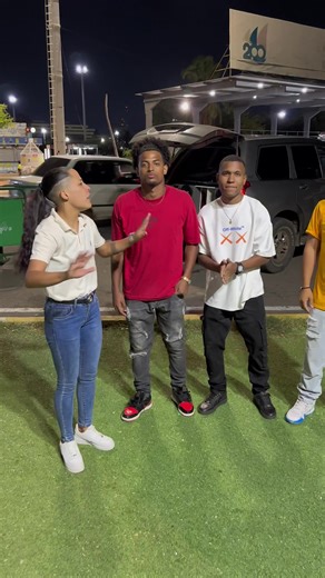 Merengue Party: ¡Baila con los Mejores DJs!