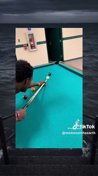 #memesontheearth #trending #fyp #meme #viral #foryoupage #funny #tiktok