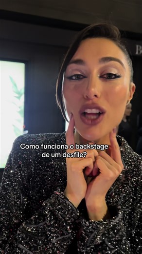 Descubra o Backstage do Desfile: Uma Experiência Incrível