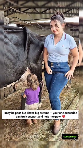 Cow Farm Fun 🐄 | My Daughter Helps Me Hand Milking Cows 🥛#rurallife #shorts #cow #farm