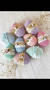 Tiny knitted eggs that instantly make you smile. | Amazing Planet