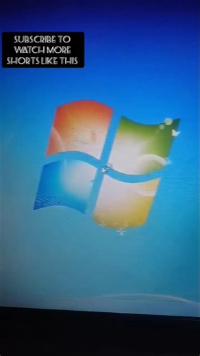 Is Windows 7 STILL Better than Win 11? 🧐 | #sugreeview #nostalgia #pc #tech #viral