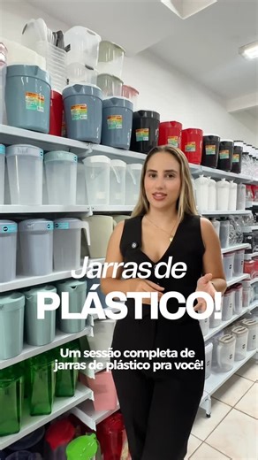 Multi 14 Utilidades Cuiabá | Tudo por R$14,00 on Instagram: "🤩 Jarra de Plástico: A Solução Perfeita para sua Casa! 🤩 Uma seção completa de jarras de plástico esperando por você aqui na Multi14! Temos opções para todos os gostos e necessidades, como: Jarra de 4 litros. Jarra com kit de copos. Diversas cores e designs para combinar com a sua cozinha! E o melhor? Você encontra jarras a partir de R$ 14,00! 🛒 Venha para a Multi14 e escolha a jarra de plástico que mais combina com você! #JarraDePl