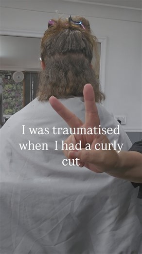 💔 *I was traumatised when I had a curly haircut 🌿 She posted in a Facebook group begging for help after a hairdresser ruined her curls. 🙋‍♀️ Everyone tagged me — she reached out desperate for someone who understood curls. 📅 I was fully booked, but something in her message made me squeeze her in anyway. 🤝 I told her if she could just wait for that appointment, I’d look after her… and we did. 💇‍♀️ We fixed the damage, rebuilt her confidence, and she’s never let anyone else touch her hair sin