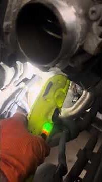 Ford Transit EcoBlue Glow plugs Replacement: How to Become an Apprentice Mechanic: #glowplug