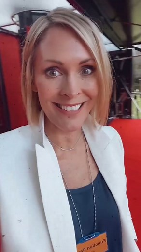 Exploring Holyrood Palace in Edinburgh