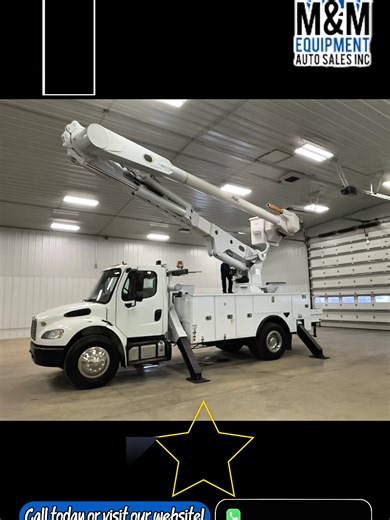 🚨 60’ Material Handling Bucket Truck — Ready to Work! 🚨 📦 Stock #4285 🛠 2017 Freightliner M2 106 Material Handling Bucket Truck 🔧 Altec AM55E Over-Center Material Handling Boom 🪜 60’ Working Height | Two-Man Bucket 🦾 Material-Handling Capability | 4 Hydraulic Outriggers 💪 6.7L Cummins Diesel Engine | *80,359 LOW MILES* ⚙️ Automatic Transmission 💰 $51,999.99 📍 Battle Creek, MI 49014 📞 Call 269-209-5758 or 269-317-1997 💸 Financing Available 🌐 mmequipmentautosales.com 📲 Follow us on F
