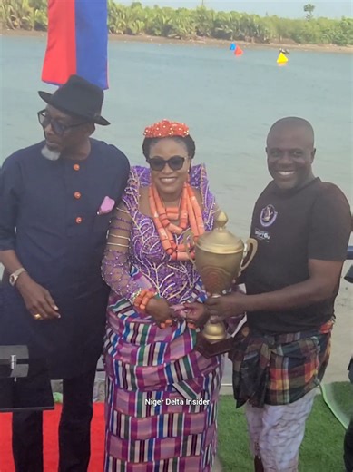 Wilcox Chieftaincy House are the winners of the 2025 Bonny Kingdom Boat Regatta. Winning a Prize money of N2.5 million. The event was held in Bonny, Rivers State on 26th December. #bonnykingdomboatregatta Captured by NigerDelta Insider
