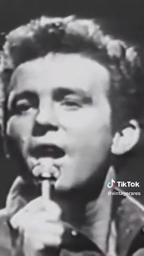 Bobby Vinton: Mr. Lonely Performance from 1964