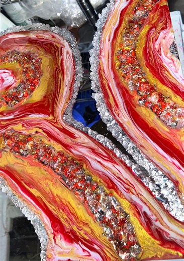 Resin Geode Artwork Mirror (12x16): Red, Gold, White Crushed Glass - Etsy