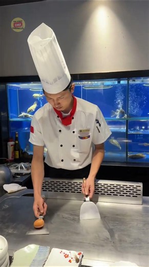 Epic Fail! Chef's Live Cooking Showoff Gone Wrong �