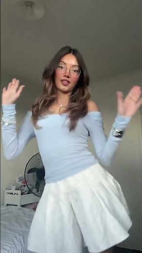 SHAKE IT TO THE MAX REMIX CLEAN DANCE VIBES 💃🤍🔥 #trending #viral #dance #shorts