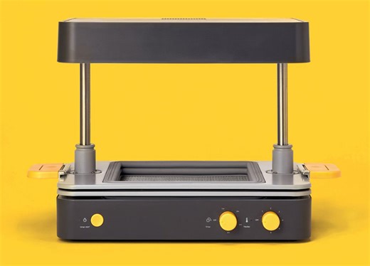 The Mayku FormBox Is a Vacuformer for Your Desktop