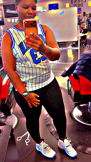 Tiffany Moore (@tipm23)’s videos with Problem - Young Jeezy