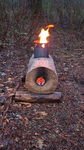 @turkishviking on Instagram: "Cooking spaghetti on a diy rocket stove #diy #bushcraft #bushcraftskills #survivalskills #survival"