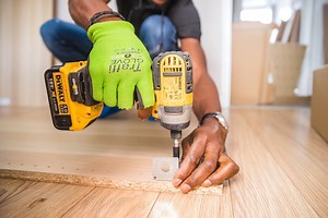 How to Build Just About Anything: A Beginners Guide to Power tools -