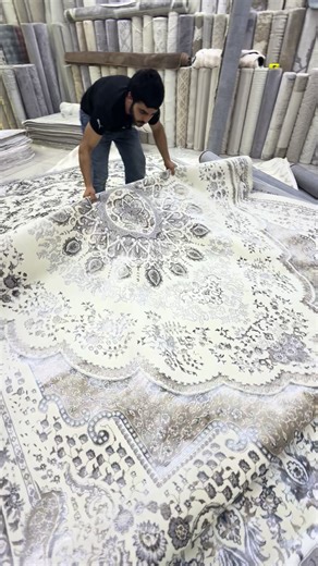 Sizleri gözdüyürük