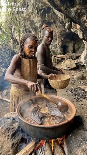 This Tribal Fire Technique Is Genius 🔥 #primitiveskills #firecooking #triballife