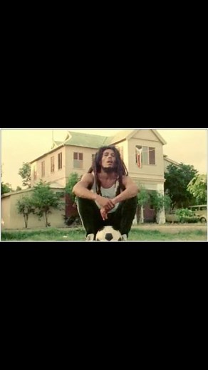 On May 21, 1981, the right honorable Robert Nesta Marley who was more popularly known as Bob Marley, was laid to rest in Jamaica. Thousands upon thousands of people showed up to bid their farewells to music’s greatest icon and one of freedom fighters most popular sons. Bob Marley‘s Legacy however, did not get buried on May 21st 1981,,, but some could say in a sense it was reborn. Generations upon generations after his burial, who weren’t privilege to meet him in person still see him as family… b