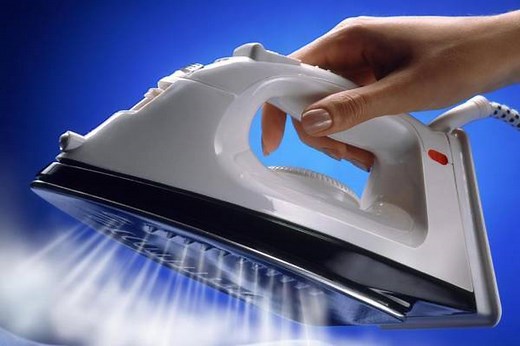 Troubleshooting: Rowenta Iron Leaks Water From Bottom