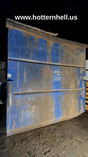 Easy dumpster clean with cold water and Hotter N Hell Degreaser. | Hotter N Hell Industrial Products
