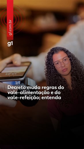 g1 on Instagram: "💳Novas regras - O vale-alimentação e o vale-refeição, que fazem parte do Programa de Alimentação do Trabalhador (PAT), passaram a ter novas regras. Desde terça-feira (10), estão em vigor mudanças que limitam as taxas cobradas pelas operadoras, agilizam o repasse dos pagamentos e permitem que qualquer cartão funcione em qualquer maquininha. As mudanças estão detalhadas no Decreto nº 12.712, assinado em 11 de novembro pelo presidente Luiz Inácio Lula da Silva (PT), e afetam todo