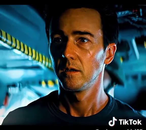 REAL HULK! - Incredible Hulk | Fragment - slxughter (slowed) #theincrediblehulk #realhulk #hulk2008edit #hulksmash @MONEY