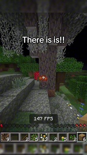 Minecraft: Walking Straight to Find Creaking Heart | Day 1