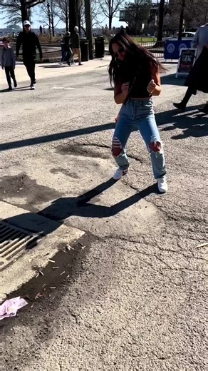 Street Musician Vibes: Enjoy Maxwell This Morning