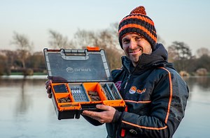 19K views · 293 reactions | Adam Rooney runs us through his Fusion Feeder Box set up for commercial feeder fishing... Can he do it in just 60 seconds and beat Steve Ringer??? Find out below ⬇️ P.S. Make sure you watch until the end 藍 #tackleguru #gurufishing #matchfishing #60secondchallenge | Tackle Guru | Facebook