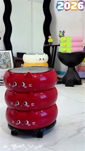 Innovative Double-Bin Trash Can Design