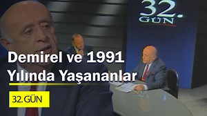 1992'nin İlk 32.Gün Programı | Süleyman Demirel | Türkiye ve Yeni Dünya Düzeni Sevgili seyirciler 1992'nin ilk 32.Gününe hoş geldiniz. İnanılmaz olaylarla dolu bir yıl geçirdik. Adeta birlikte tarihin değişimine tanıklık ettik. Hemen hemen tüm olayları da birlikte yaşadık. Bu gece sizin için geçtiğimiz yılın adamlarını, yılın olaylarını ele alacağız. Ancak ileriye dönük bakacağız. Geçen ayın önemli gelişmelerini de yine sıcağı sıcağına işleyeceğiz. Ayrıca biliyorsunuz artık geleneğimiz oldu. Her