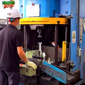 Large Bolt Mass Production – Metal Fastener Factory | Ultra Process