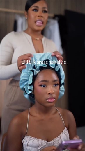 Avonna Sunshine on Instagram: "Styling my daughter’s hair. Half up, half down + space bun ponytails ✨comment SETUP for camera + lens ✨"