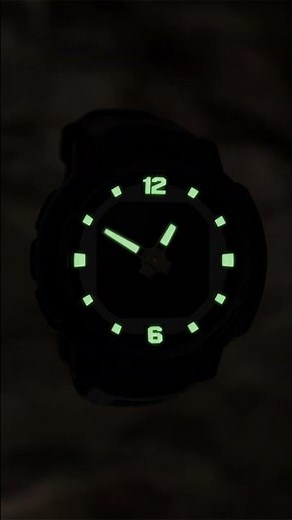 Garmin 首款指針戶外運動智慧錶Instinct Crossover 🔥