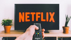 串流影音平台Netflix，何以擊敗當時的影視王者百視達？成功的關鍵在於「人性」 - Smart自學網|財經好讀 - 好生活 - 進修充電(企業,影音,Netflix,峰哥,商業,說故事的商業課,百視達,串流)
