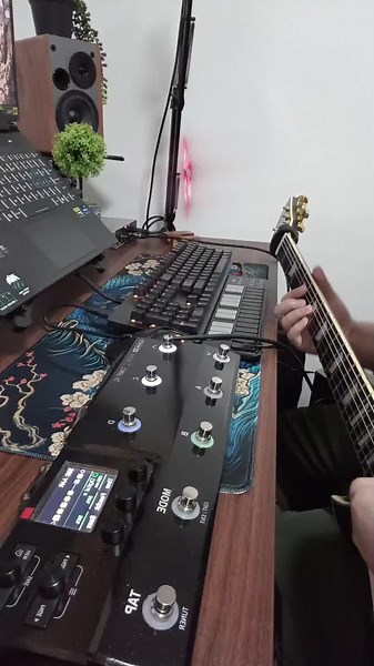 HX Stomp XL: Unleashing Guitar Effects Power