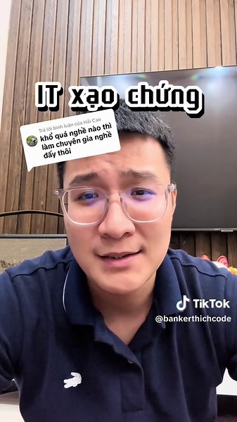 Phân Tích Kinh Tế và Chứng Khoán: Lý Do IT Không Thể