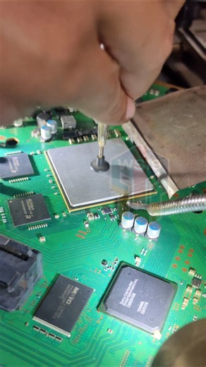Removing the PS3 Super Slim CPU using a BGA Rework Station #bga #bgarework #cpu #ps3repair #ps3cpu