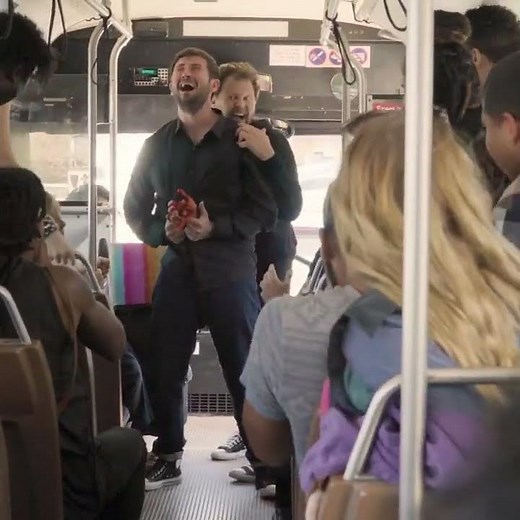 Andy Gross: Are You Kidding Me? Does an amazing MAGIC TRICK