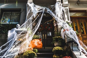 ▷ 28 Amazing Things To Do On Halloween in NYC 2026